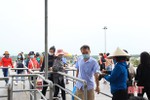 Chùa Hương Tích đón hơn 10.500 lượt du khách trong 5 ngày đầu năm mới