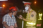 Hà Tĩnh: 4 lái xe “dính phạt” trên 42 triệu đồng vì nồng độ cồn