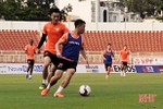 Hồng Lĩnh Hà Tĩnh luyện quân trên sân Thống Nhất, quyết giành chiến thắng trước FC Sài Gòn