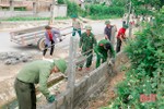 Lực lượng vũ trang Hà Tĩnh giúp xã biên giới xây dựng khu dân cư kiểu mẫu