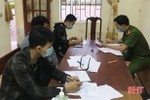 Xử phạt 19 người ở Cẩm Xuyên không đeo khẩu trang nơi công cộng