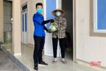 Những “shipper 0 đồng” giải cứu nông sản mùa dịch Covid-19 ở Hà Tĩnh