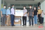 Doanh nghiệp Hà Nội hỗ trợ vật tư y tế giúp Hà Tĩnh phòng chống dịch