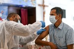 Abu Dhabi sẽ tiêm vaccine ngừa Covid-19 miễn phí cho du khách
