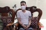 Bắt đối tượng bán lẻ ma túy ở TP Hà Tĩnh sau khi phát hiện 2 “con nghiện” trong nghĩa trang