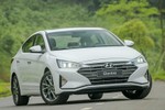 Chọn Toyota Vios GR-S hay Hyundai Elantra 1.6 AT khi có hơn 600 triệu?