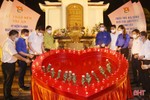 Thắp nến tri ân các anh hùng, liệt sỹ tại Ngã ba Đồng Lộc