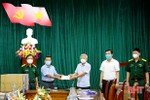 TX Hồng Lĩnh tiếp nhận 126 triệu đồng ủng hộ phòng, chống dịch COVID-19