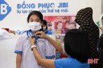 Thị trường đồng phục học sinh ở Hà Tĩnh: mẫu mã đa dạng, giá ổn định!