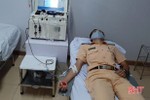 Chiến sĩ Công an Hà Tĩnh hiến máu cứu bệnh nhân suy đa tạng