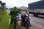 Hà Tĩnh: Nhiều điểm tiếp sức công dân về từ miền Nam