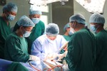 BVĐK thành phố Hà Tĩnh làm chủ phẫu thuật thay khớp háng