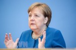 Thủ tướng Đức: Cần có thêm biện pháp hạn chế cứng rắn để đẩy lùi dịch