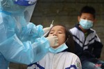 Dồn lực lấy mẫu xét nghiệm cho 278 trường hợp liên quan đến ca nhiễm COVID-19 ở Vũ Quang