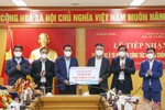 Hà Tĩnh tiếp nhận 10 xe ô tô phục vụ phòng, chống dịch COVID-19 do doanh nghiệp Hưng Yên tài trợ