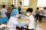 Lộc Hà tiêm vắc-xin phòng dịch COVID-19 cho hơn 4.200 học sinh THCS