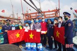 Hải đội 102 giúp ngư dân Hà Tĩnh vươn khơi bám biển