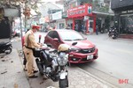 TP Hà Tĩnh: Nhiều phương tiện dừng đỗ sai quy định bị xử phạt