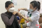 TP Hà Tĩnh tiêm mũi 3 vắc-xin phòng COVID-19 cho người dân