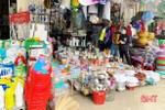 Tiểu thương chợ truyền thống ở Hà Tĩnh dè dặt nhập hàng tết