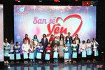 Tiếp nhận gần 6 tỷ đồng hỗ trợ trẻ mồ côi, phụ nữ khó khăn tại Chương trình “San sẻ yêu thương”