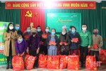 150 triệu đồng quà tết đến với người nghèo, gia đình chính sách ở Thạch Hà
