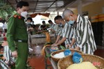 Tết đầy đủ, an toàn trong trại giam ở Hà Tĩnh