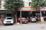 Cận tết, dịch vụ rửa ô tô tại TP Hà Tĩnh “quá tải”!