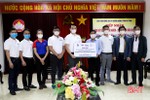 Các doanh nghiệp ủng hộ 350 suất quà tết cho học sinh vùng lũ Hà Tĩnh