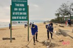 Hơn 200 đoàn viên thanh niên ra quân làm sạch bãi biển Thiên Cầm