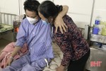 MS2207: Xót xa cảnh cha mẹ già nuôi con trai bị liệt ở Hà Tĩnh