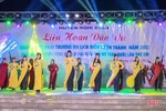 Xem tiết mục đạt giải xuất sắc Liên hoan Dân vũ huyện Nghi Xuân