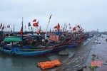 Biển động mạnh, gần 380 tàu thuyền đã tránh trú an toàn ở Lộc Hà