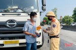 Hà Tĩnh: Xử phạt một tài xế 32,5 triệu, tước giấy phép lái xe 22 tháng rưỡi, do vi phạm nồng độ cồn