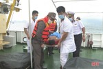 Bác sỹ người Hà Tĩnh kịp thời cấp cứu ngư dân bị đột quỵ não ở Trường Sa