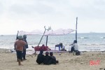 Phát hiện thi thể trôi dạt bên bờ biển ở Nghi Xuân