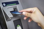 Hà Tĩnh: Day dứt khi rút trộm tiền trong thẻ ATM của bạn...