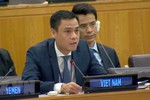 Việt Nam khẳng định tự do hàng hải, hàng không ở Biển Đông