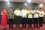 Hội đồng Giám sát xổ số kiến thiết tỉnh Bình Phước hỗ trợ 500 triệu đồng phục vụ công tác an sinh xã hội ở Hà Tĩnh