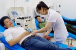 2 cán bộ ở Can Lộc kịp thời hiến máu cứu sản phụ