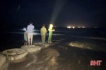 Một nam sinh ở Nghi Xuân bị sóng biển cuốn trôi, mất tích