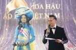 Màn ứng xử ấn tượng của nữ sinh Hà Tĩnh lọt top 5 Cuộc thi Hoa hậu Áo dài Việt Nam