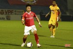 Tiền vệ Trần Phi Sơn sẽ trở lại sân cỏ từ giai đoạn 2 V.League