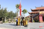 Thượng cờ Tổ quốc chào mừng Quốc khánh tại cơ sở tôn giáo ở Hà Tĩnh