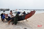 Hàng nghìn tàu thuyền của ngư dân Hà Tĩnh vào bờ tránh mưa lớn