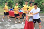 Giao lưu bóng đá gây quỹ ủng hộ trẻ em nghèo vui Tết Trung thu