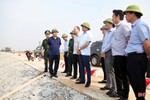 Chủ tịch UBND tỉnh Hà Tĩnh kiểm tra công tác ứng phó bão số 4