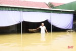 Nước sông tiếp tục dâng, các xã ngoài đê huyện Đức Thọ bị chia cắt