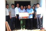 Đoàn đại biểu Quốc hội Hà Tĩnh hỗ trợ xây dựng 2 nhà nhân ái ở Nghi Xuân