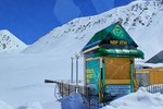 Máy ATM cao nhất thế giới nằm trên ngọn núi hơn 4.600 mét